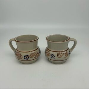 Vintage Cottage Style Mugs